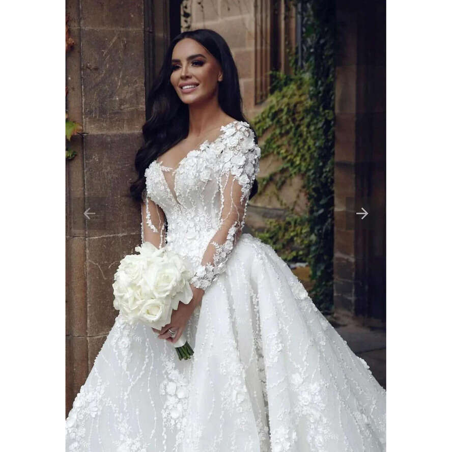 Stic Arabic Dubai Lace Tulle Wedding Dresses A E Sleeves Sheer Neck Appliques Beads Long Bridal Gowns With Split Front Custom Robes De Mariage Bc18324