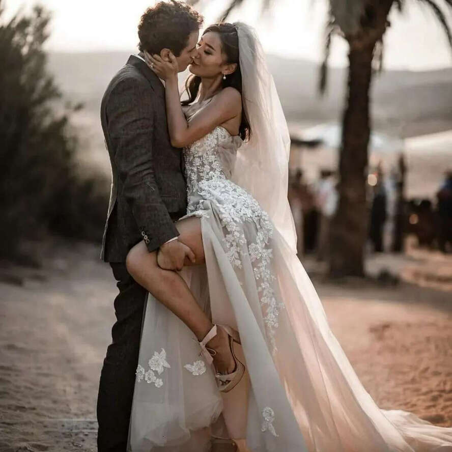 Beach Boho Wedding Dress Bride Sweetheart Necke Tiered Tulle Bridal Gowns Sexy High Split Beaded Lace Marriage For African Arabic Black Women Girls 09