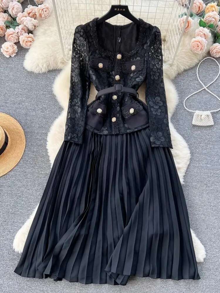 2025New Fashion Crochet Lace Patchwork Chiffon Pleated Dress Women Long Sleeve Golden Buttons Sashes Hollow Out Robe Vestidos