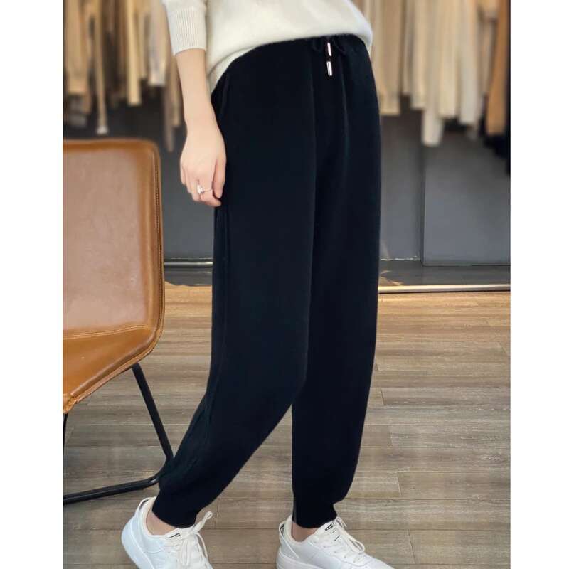 100% Merino Cashmere Women's Knitted Wool Pants In Autumn And Winter New Elastic Waist Fashion Feet Pants.