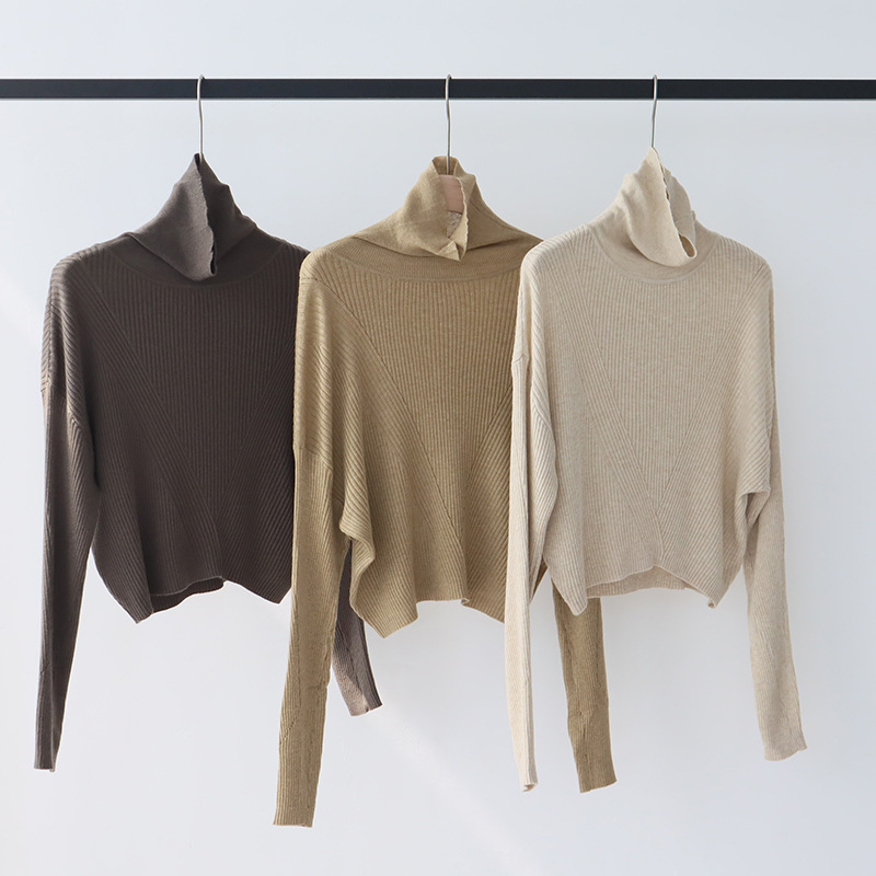 DGBB10 Women's Wool Blend Pleated Pullover with Soft Half Turtleneck