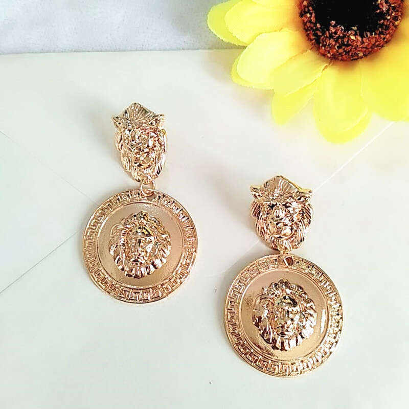 Relief Lion Head Metal 2020 New Exaggerated Baroque Totem Style and Earrings