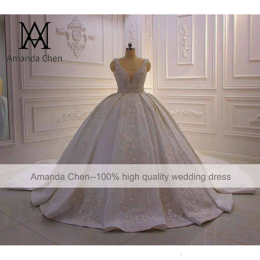 Robe Longue Cap Sleeve Low Cut V-Neck Lace Applique Backless Wedding Dress
