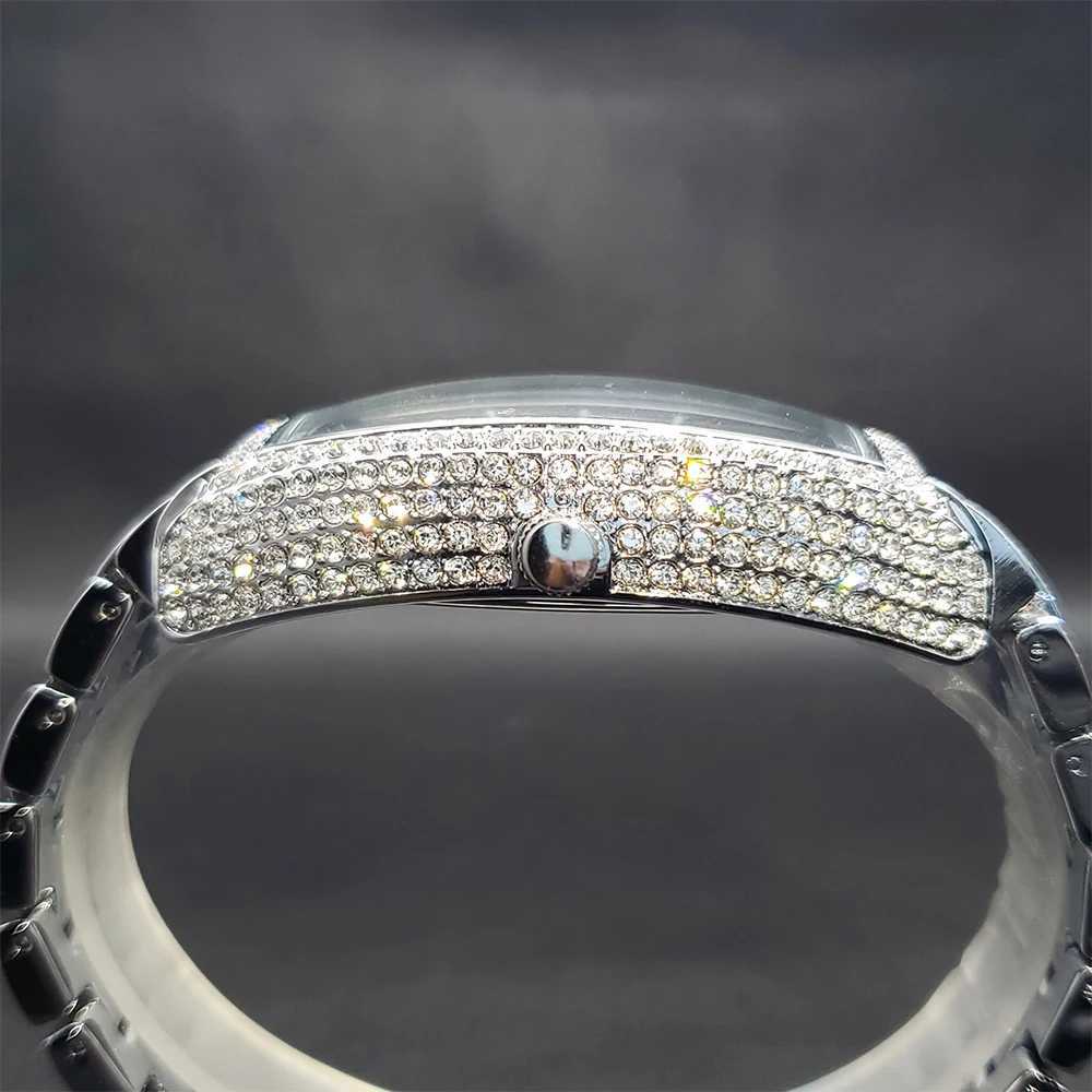 Men Luxury Watch Black Dial Full Diamond Quartz Wrist Watches Waterproof Mens Big Hand Clock Hip Hop Fashion Man AccessoriesX250107