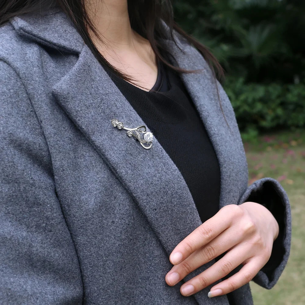 Elegant 925 Sterling Silver Brooch Pins For Women High Quality Charm Safe Pin Brooches Clothing Clip Badge Dress Jewelry 241230