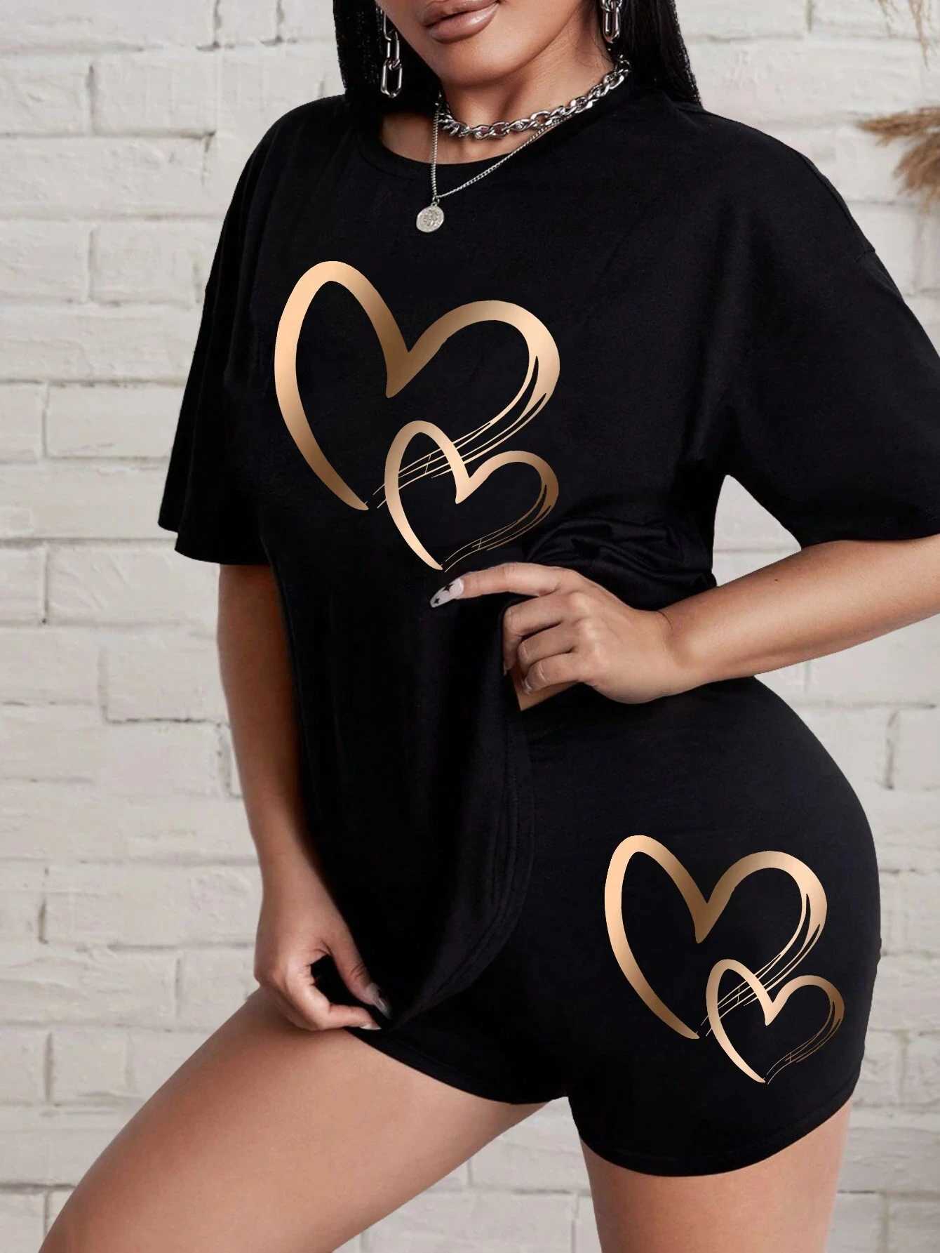 Love Pattern Print Women Cotton T Shirts Two Piece Set Fashion Hip Hop Short Sets Breathable Soft Summer New Shirt Shorts FeXJ250106