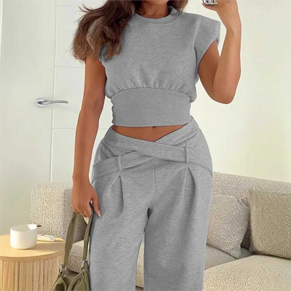 Spring Summer Womens Short Sved Solid Color T Shirt Pants 2 Piece Set Fashion Slim Ultra Short Crop Sexy Fe Street WearXJ250106