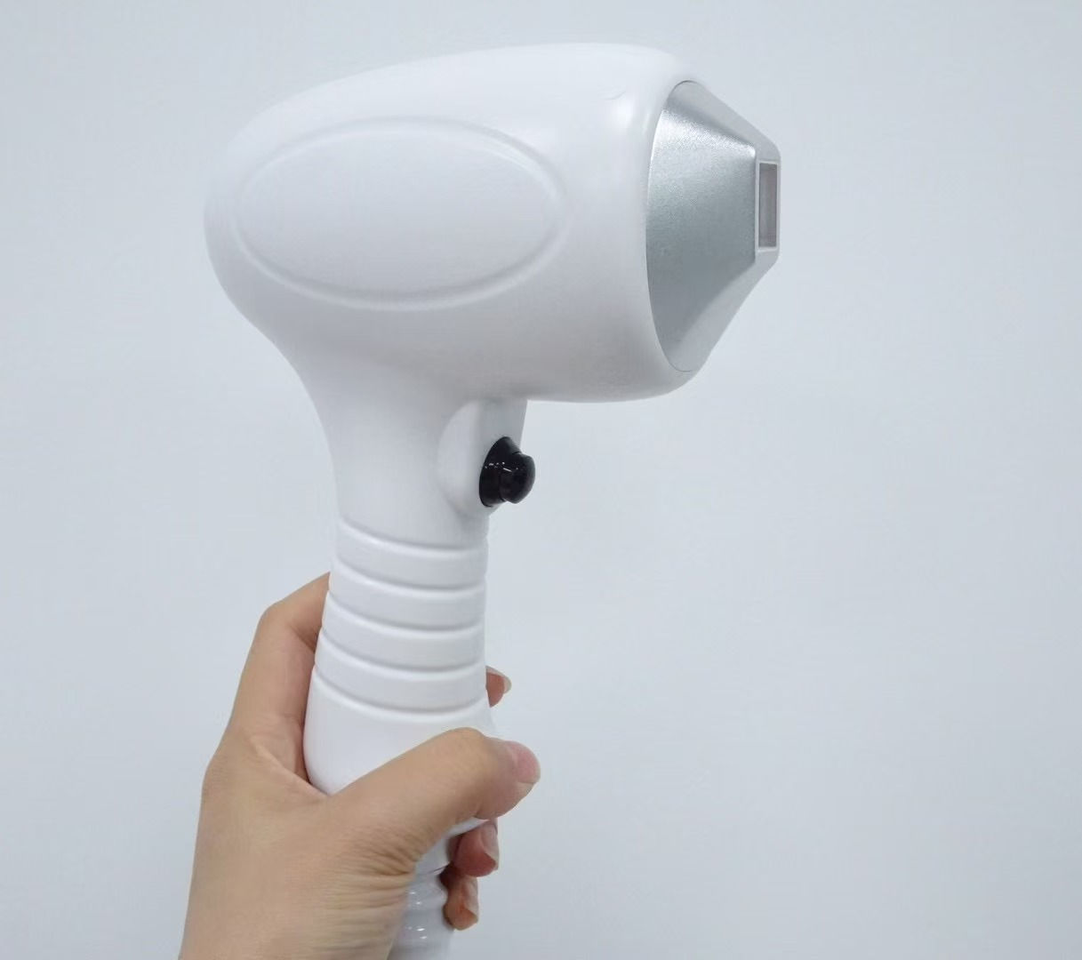 Salon use Portable 808 Diode Laser Hair Removal Machine picosecond laser remove freckles Pico laser Tattoo Removal Carbon peeling Device