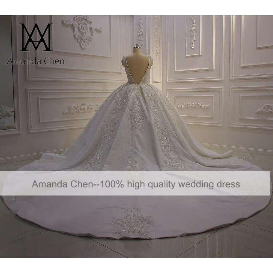 Robe Longue Cap Sleeve Low Cut V-Neck Lace Applique Backless Wedding Dress