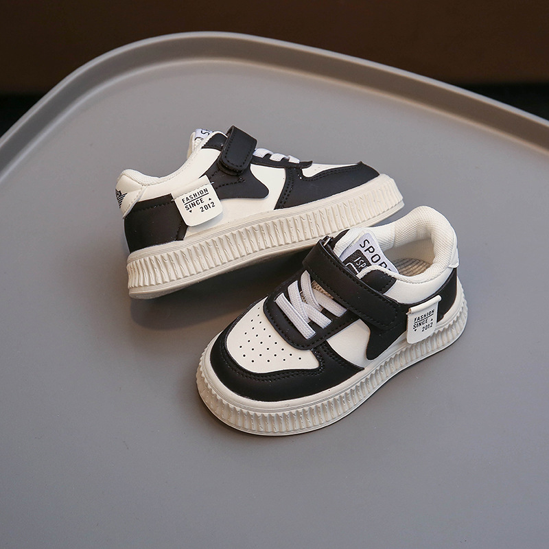 Childrens 2025 New Design Sports Shoes Boys Fashion Sports Shoes Girls Casual Shoes Breathable and Non slip Student Shoes Childrens Shoes