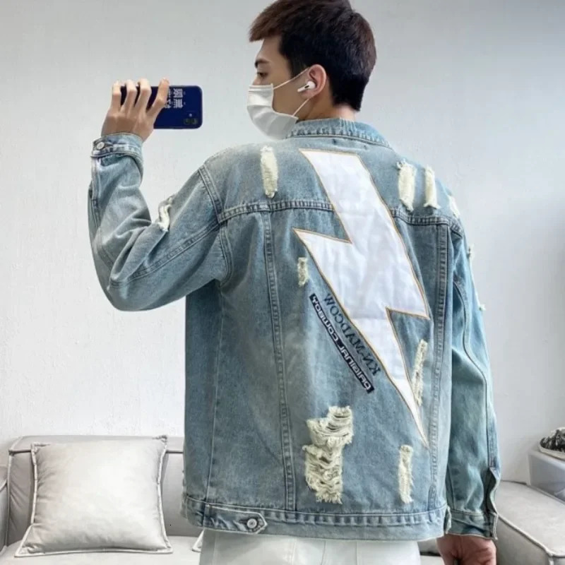 Mens Denim Jacket Vintage With Print Male Jean Coats Hole Ripped High Quality In Lowest Price Size L Loose On Board Casual Y2k 250102