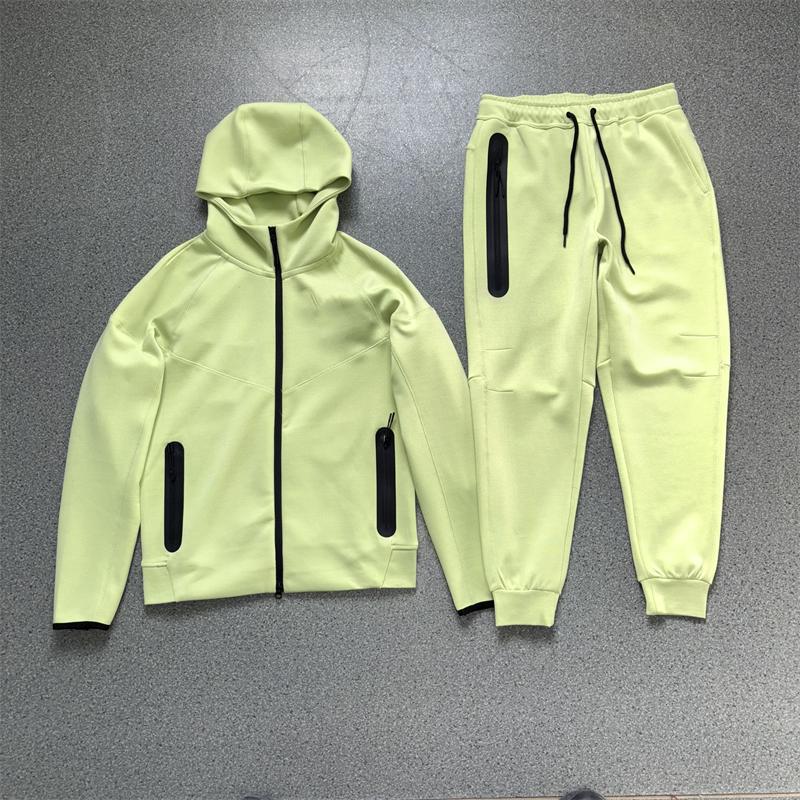 new season Tracksuit Designer Fleece Hoodie Mens Thick Tech suits Casual Sport Sweatpants Unisex Classic Trousers Joggers Pants Outdoor Streetwear Jackets 8002