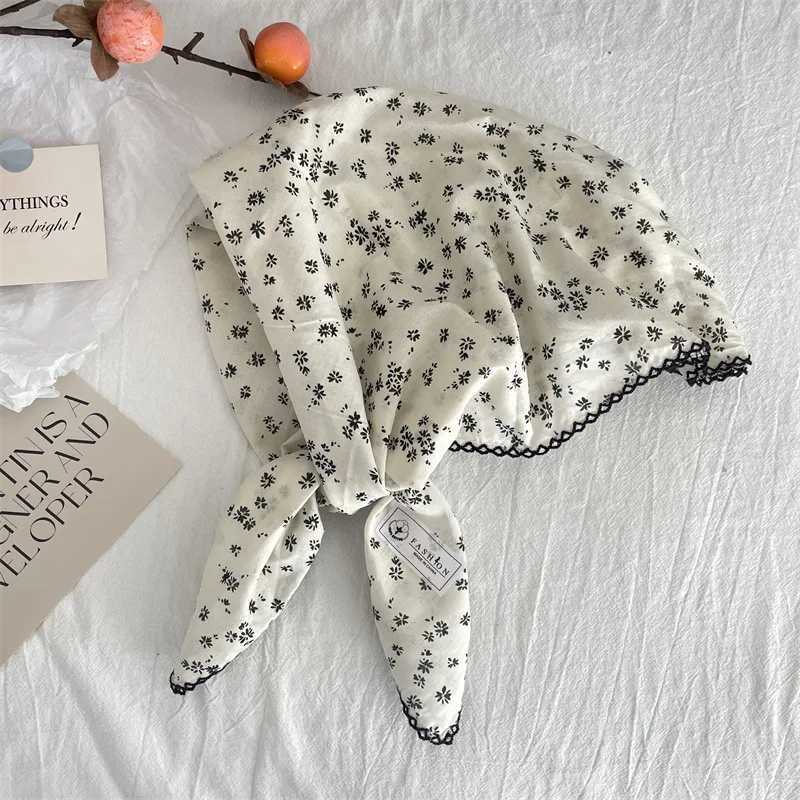 Flower printed handkerchief small headscarf cotton head scarf womens square headscarf W250107