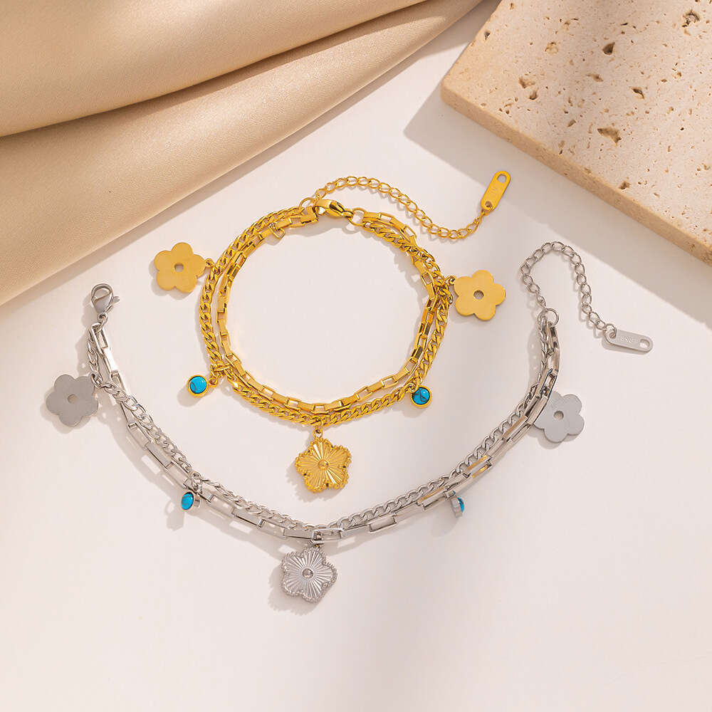 Clover Bracelet For Men and Women Designer jewelry plated with 18k gold radium shooter string double layered five leaf flower titanium steel bracelet 