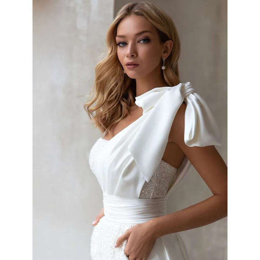 Sparkly Short Sequined Jumpsuit Wedding Dress For Bride 2022 Bow One Shoulder Train Removable Skirt Beach Pants Suit Bridal Gowns Sheath Elopement Dre