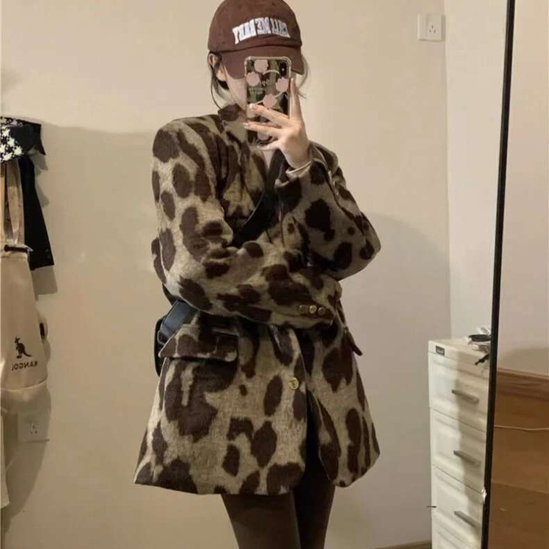 Women's Autumn And Winter American Style Short Leopard Print Blazer Retro Casual Solid Color Loose Printed Tweed Jacket