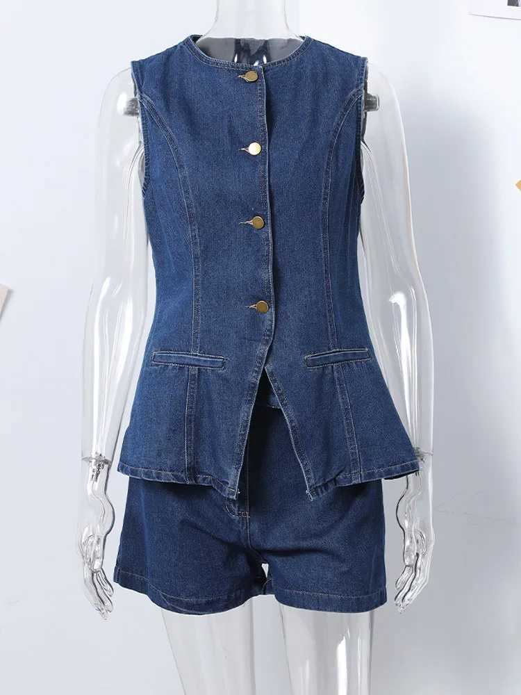 Denim 2 Pieces Sets Women Fashion Slim O-neck Sveless Single Breasted Vest Wide Leg Shorts 2024 Summer Y2K Lady OutfitXJ250106