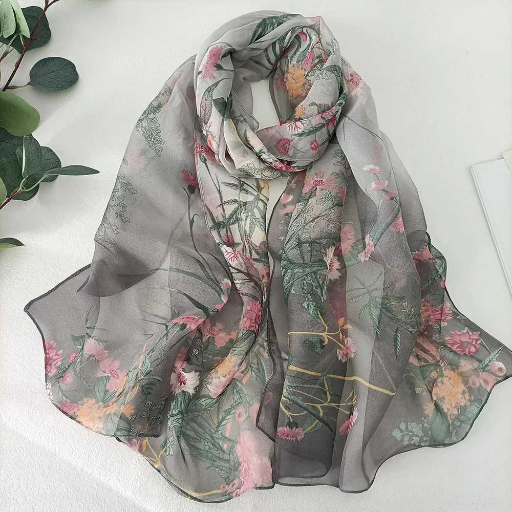 Green Grass Womens Elegant Chiffon Georgette Bandana Scarf Summer Beach Sunscreen Thin Headscarf W250107