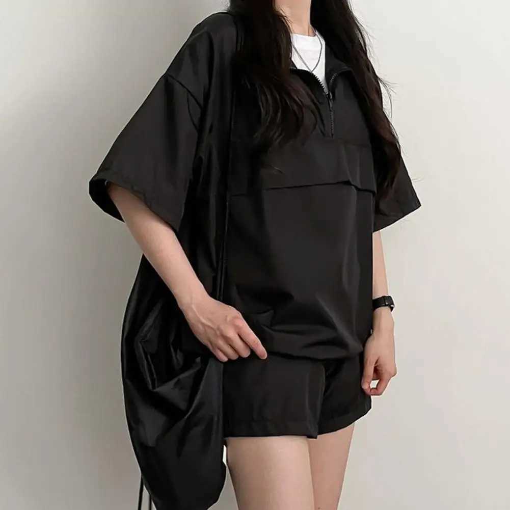 2 Pcs Loose Women Suit Set Solid Color Women Summer Tracksuit Set Zippered Turn-down Collar Top High Waist Shorts for Daily WearXJ250106