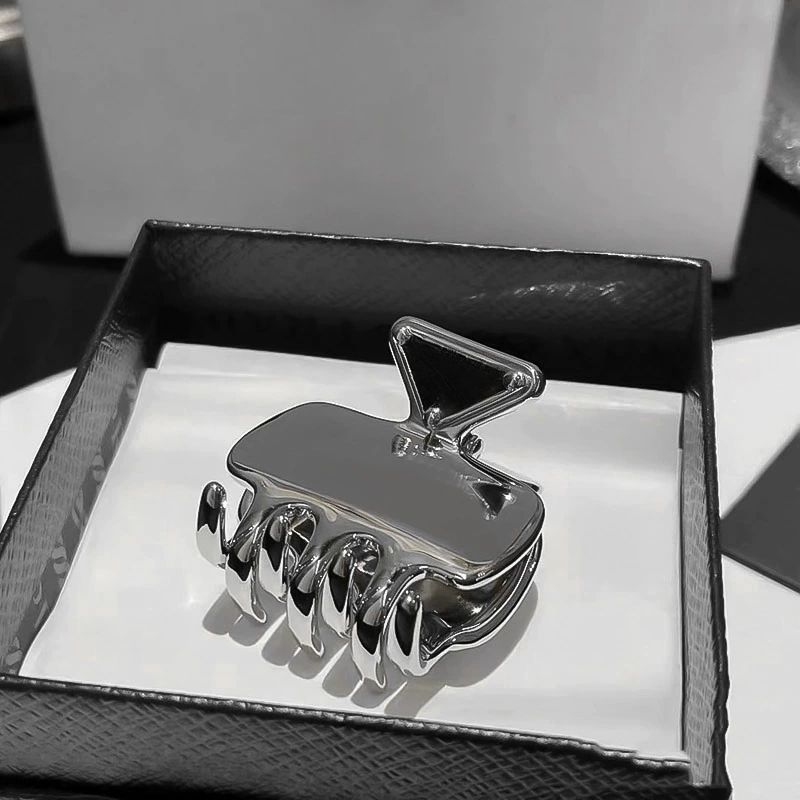 Luxury Barrettes Designer Womens Letter Metal Hairpin High Quality Brand Hairclips Shark Hair Clips Jewelry Hair Accessories