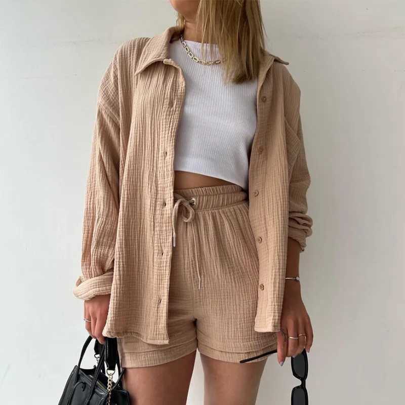 Womens two-piece orange pleated collar long Sved shirt high waisted Drstring shorts fashionable casual setXJ250414
