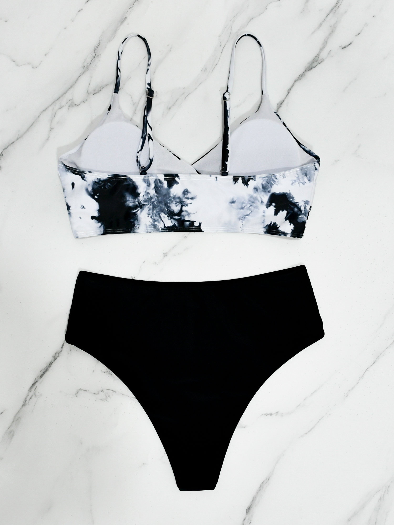 Stylish Ladies' Designer Bikini Collection - Comfy Fit Top and Bottom Suitable for Coastal Getaways