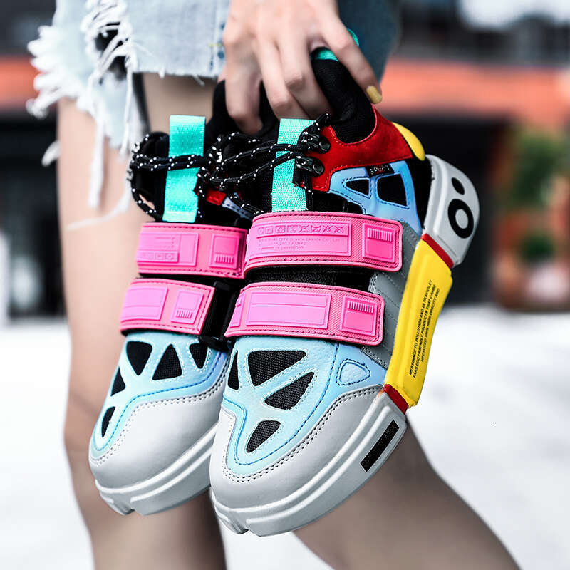 Mens Skate Tren dy Outdoor Sports Wal king Frees S hipping Male Snea kers Comfortable Jogging Running Shoes