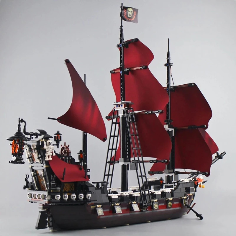 The Black Pearl And Queen Annes Revenge Ship Building Block Model Assemble Bricks Toys Kids Gifts Fit MOC 4195 4184 Set 241230