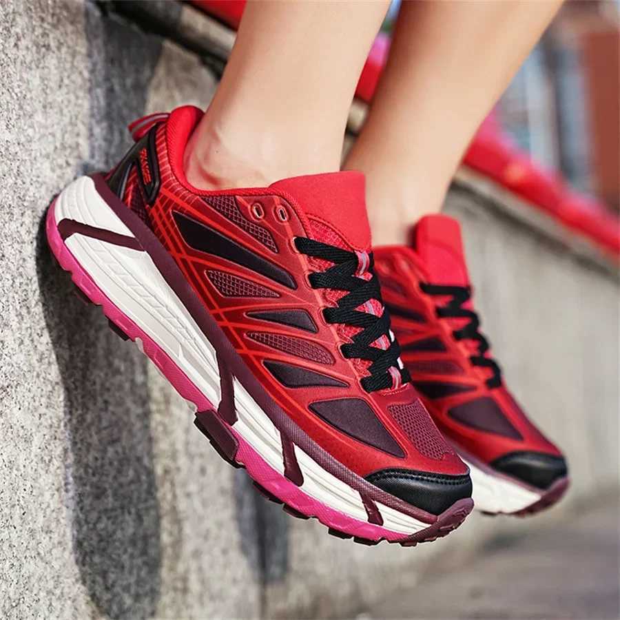 tralight Trail Running Shoes for Men Outdoor Climbing Sneakers Men Mesh Jogging Sports Shoes Thick Soled Off-road Shoes M Z250312