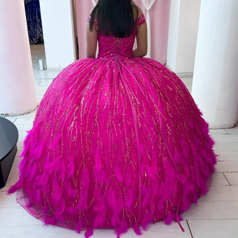 Rose Red Shiny Quinceanera Dresses Ball Gown Off Shoulder Sequin Beading Feather Tull Sweet 16 Dress Vestidos 15 De Anos