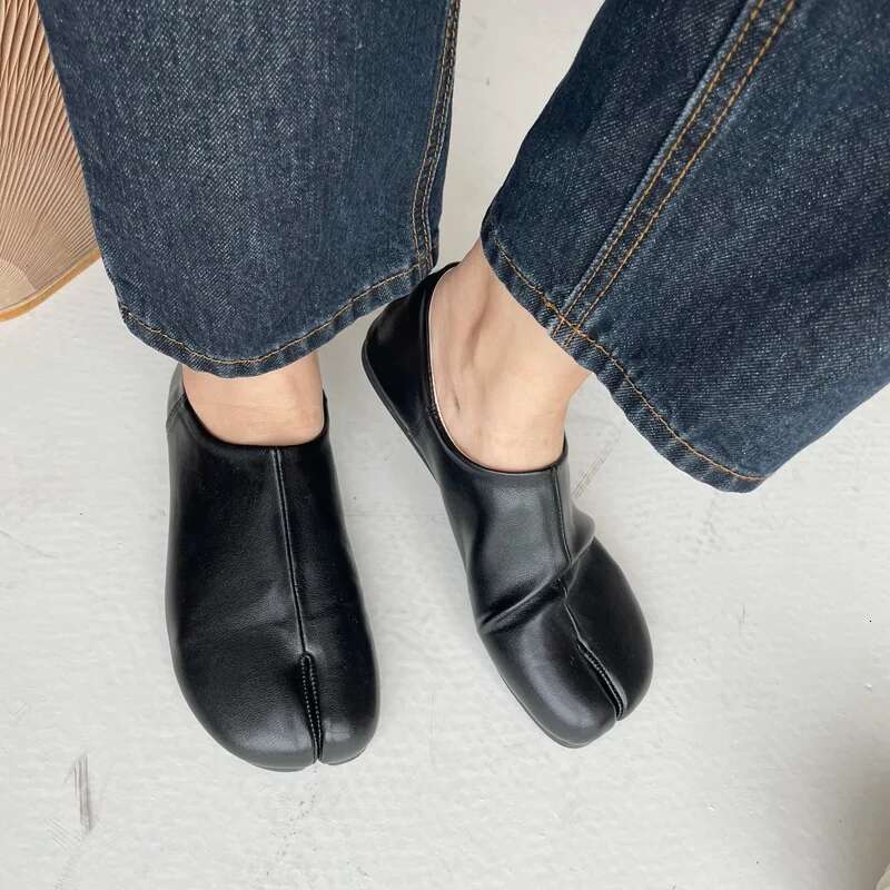 Bailamos Women Flats Tabi Ninja Moccasins Round Split Toe Shallow Lazy On Sgback Mules Leather Shoes Soft Loafers Slip