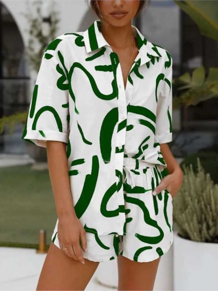 Casual Short Sve Shirt Shorts Set Office Lady Summer Geometric Print Tops Lace Up Pants Two Piece Set Women Outfit 2023XJ250106