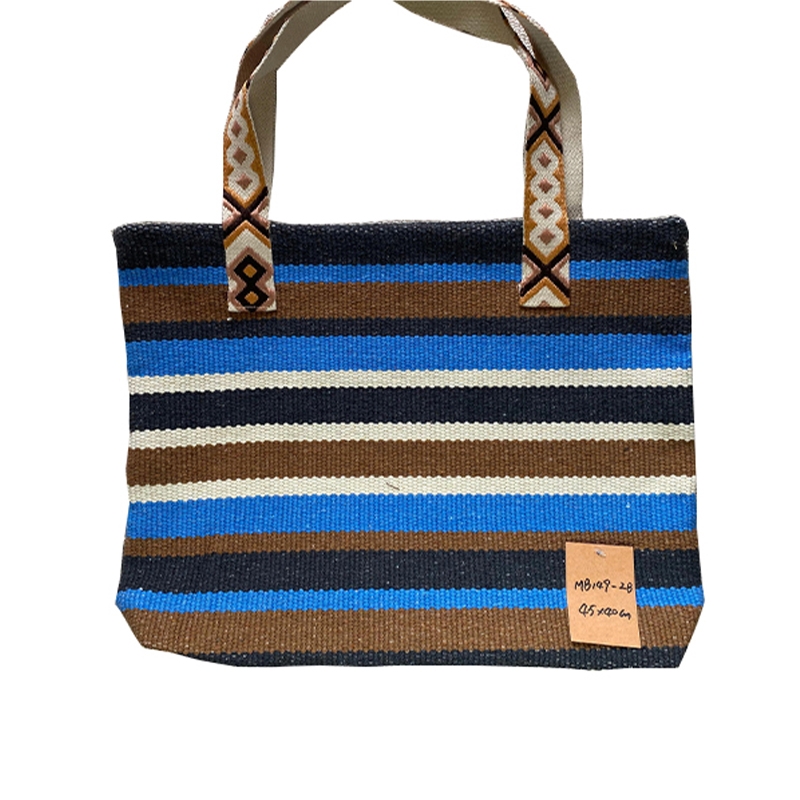 Classic Handcrafted Linen Crossbody Purse with Natural Finish