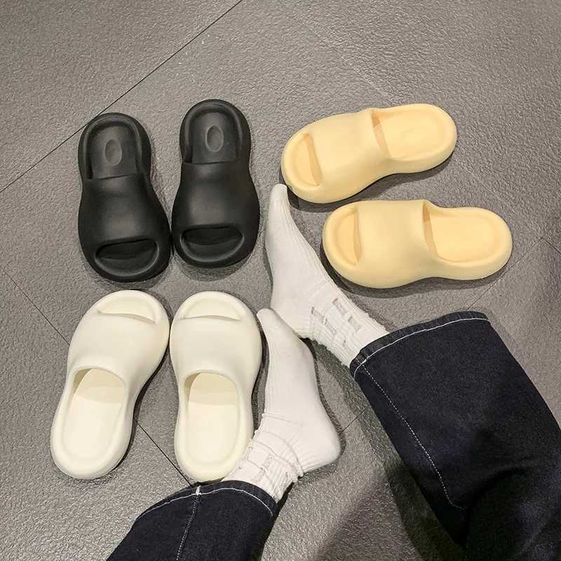 New Arrival Home Slide Womens Platform Cloud Outdoor Indoor Summer Soft Sandals Slide Flip Womens Home Rubber Shoes Womens Flat EVA T250108