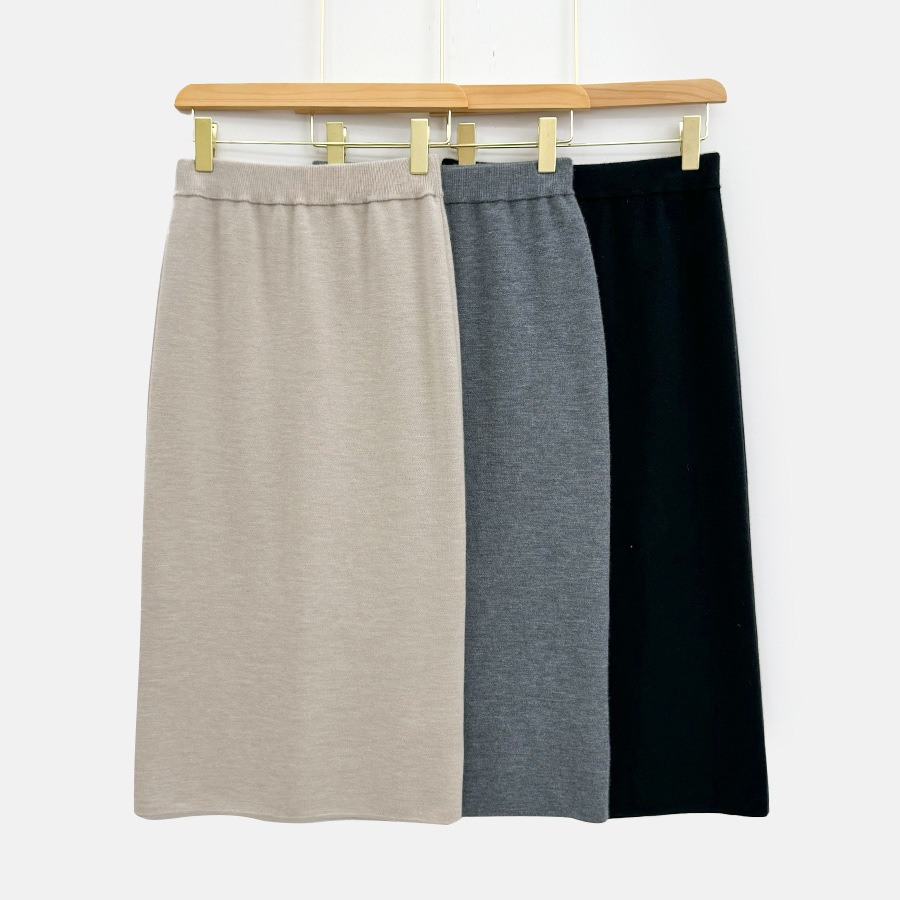 G175741 cashmere knitted skirt female 23 autumn and winter new style four-level needle all-match slim skirt skirt