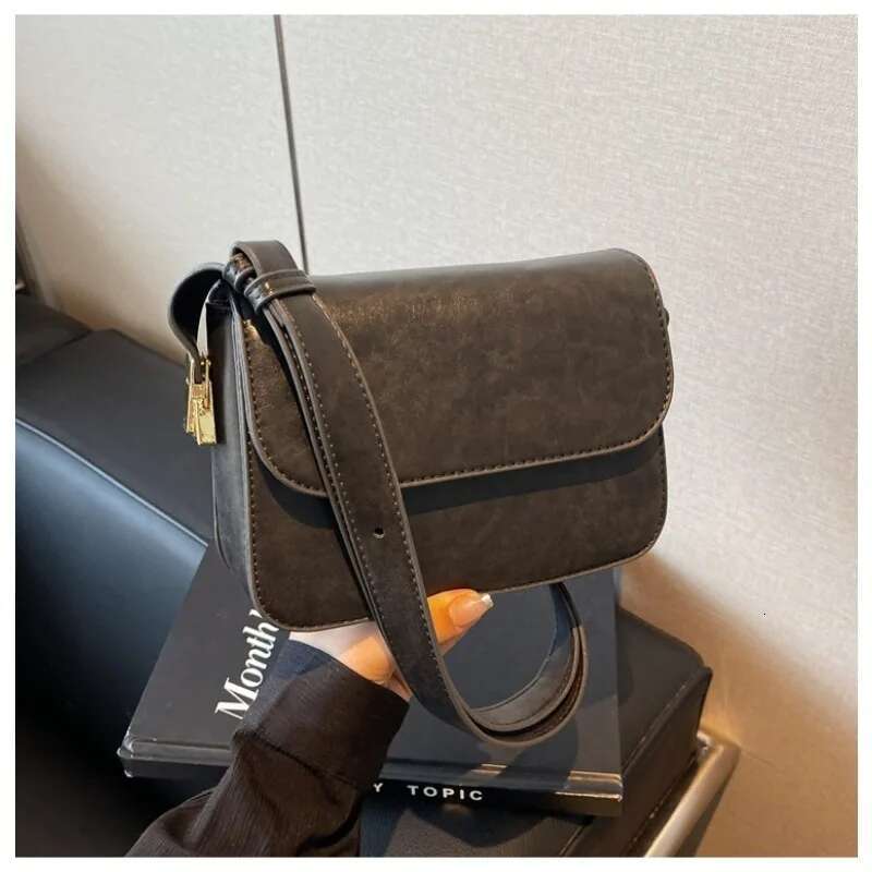 Women s New Fashion Shoulder Bag Trendy Crossbody Bag Designer Trendy Retro Single Shoulder Small Square Bag Solid Color Pu Leather Bag bag