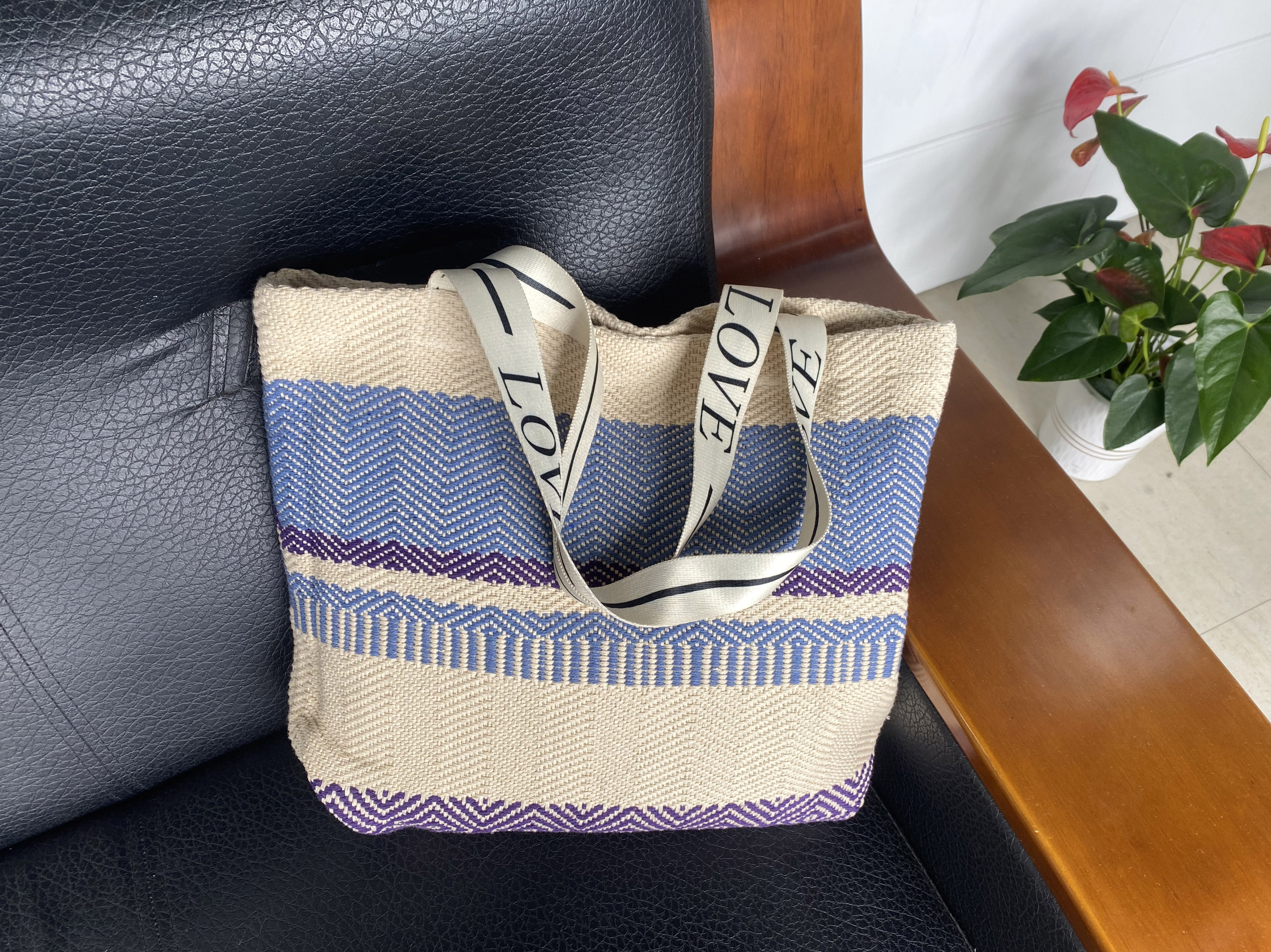 Vintage Handcrafted Thick Cotton Shoulder Pouch