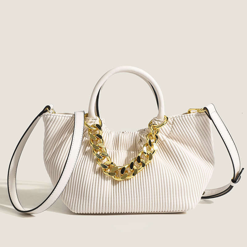 2025S Designer S New Model This Year S Popular In New Cloud Bag For Women With Pleats High End Feeg Crossbody Handbag Handbag