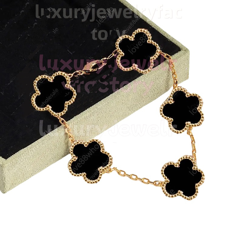 Designer Bracelets For Men Women Classic Clover Charm Bracelet Mother of Pearl Gem Agate Flower 18K Gold Plated Chain Bracelet Valentine's Day Jewelry woman gift