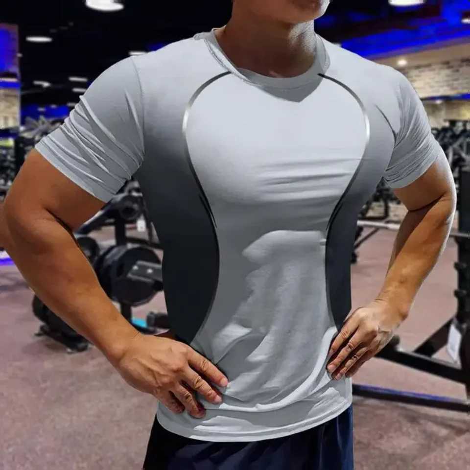 High Quality Gym mens T-shirt sportswear casual short sleeved T-shirt quick drying running sportswear mens oversized clothing top new T250108