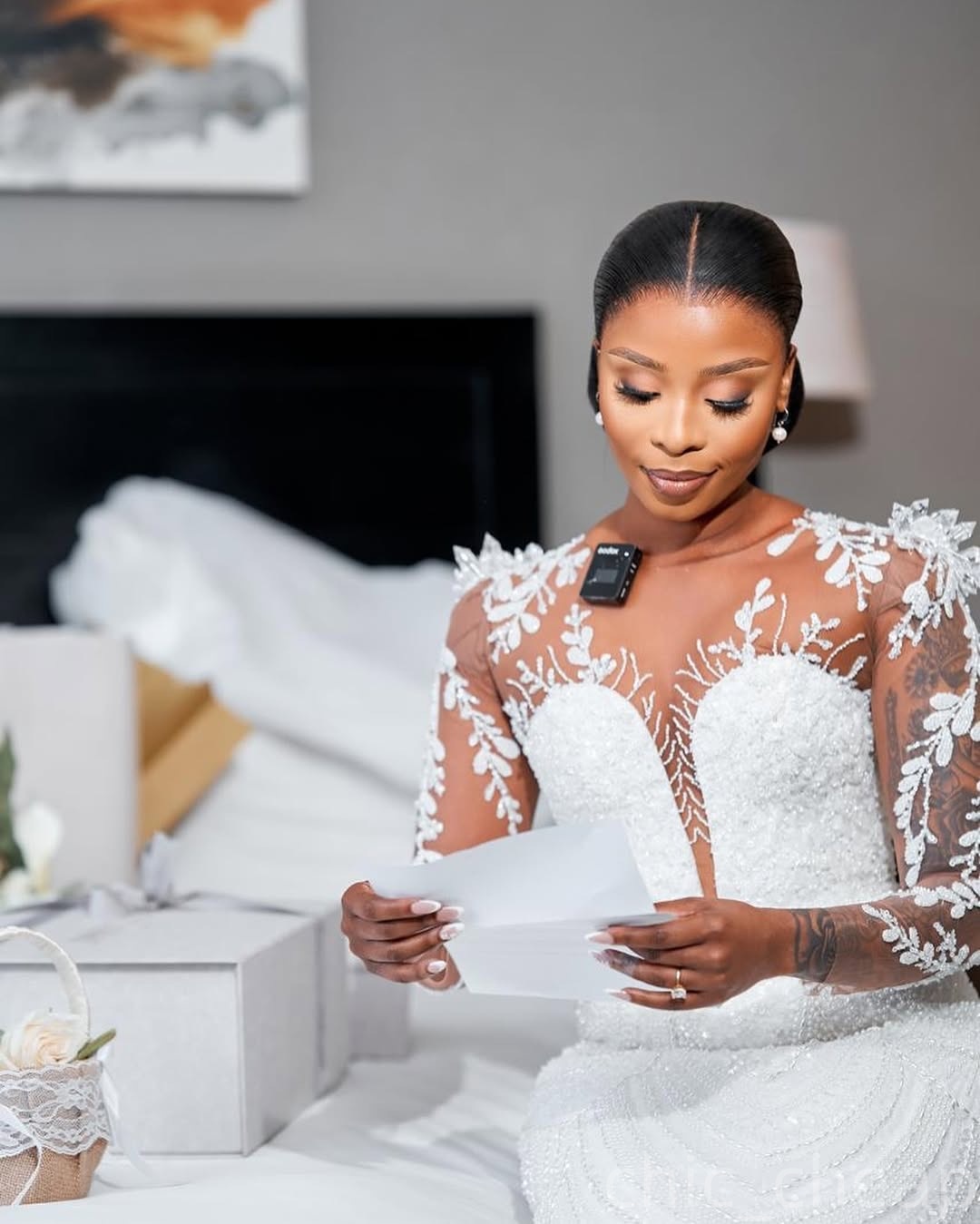 2025 Arabic Aso Ebi Plus Size Ivory Wedding Dresses Floral Lace Sequined Full Sleeves Bridal Gowns Dress For Brides ZJ0347