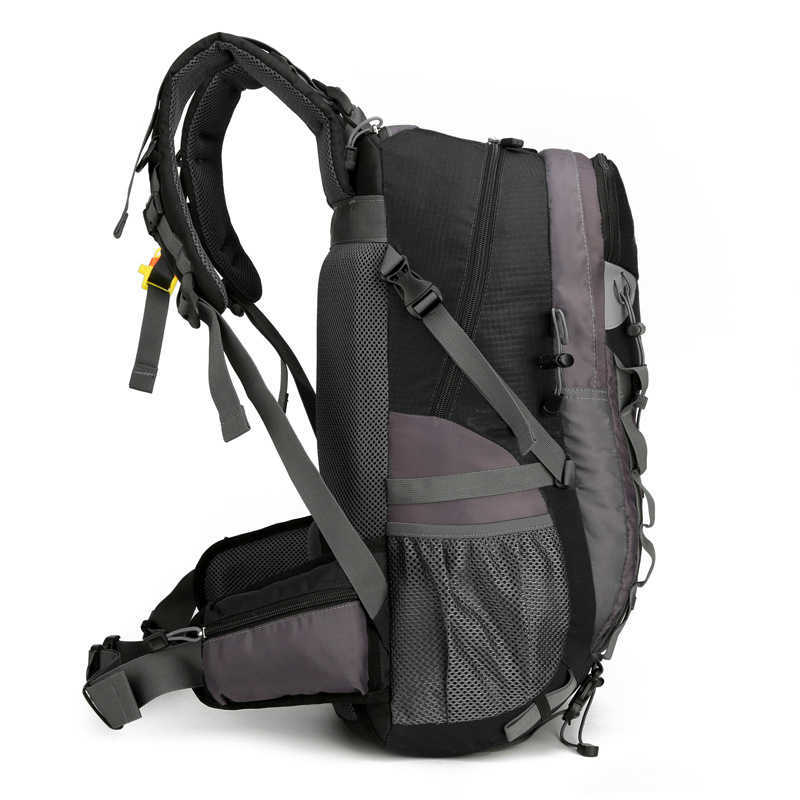 Mountaineering Backpack for Men and Women Large Capacity Leisure Sports Travel Backpack Camping Hiking Outdoor travel bag Daypack 240920