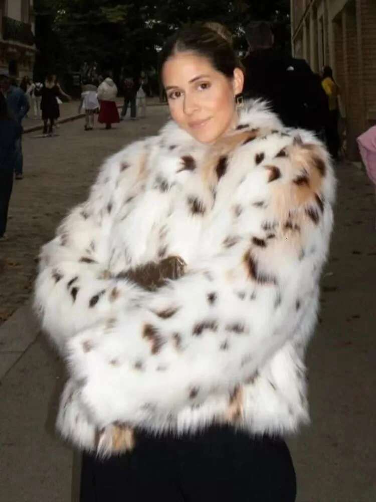ZHUISHU Women Autumn Winter Fashion Chic Leopard Faux Fur Jacket Female Pockets Lapel Coat Ladies Warm Outerwear