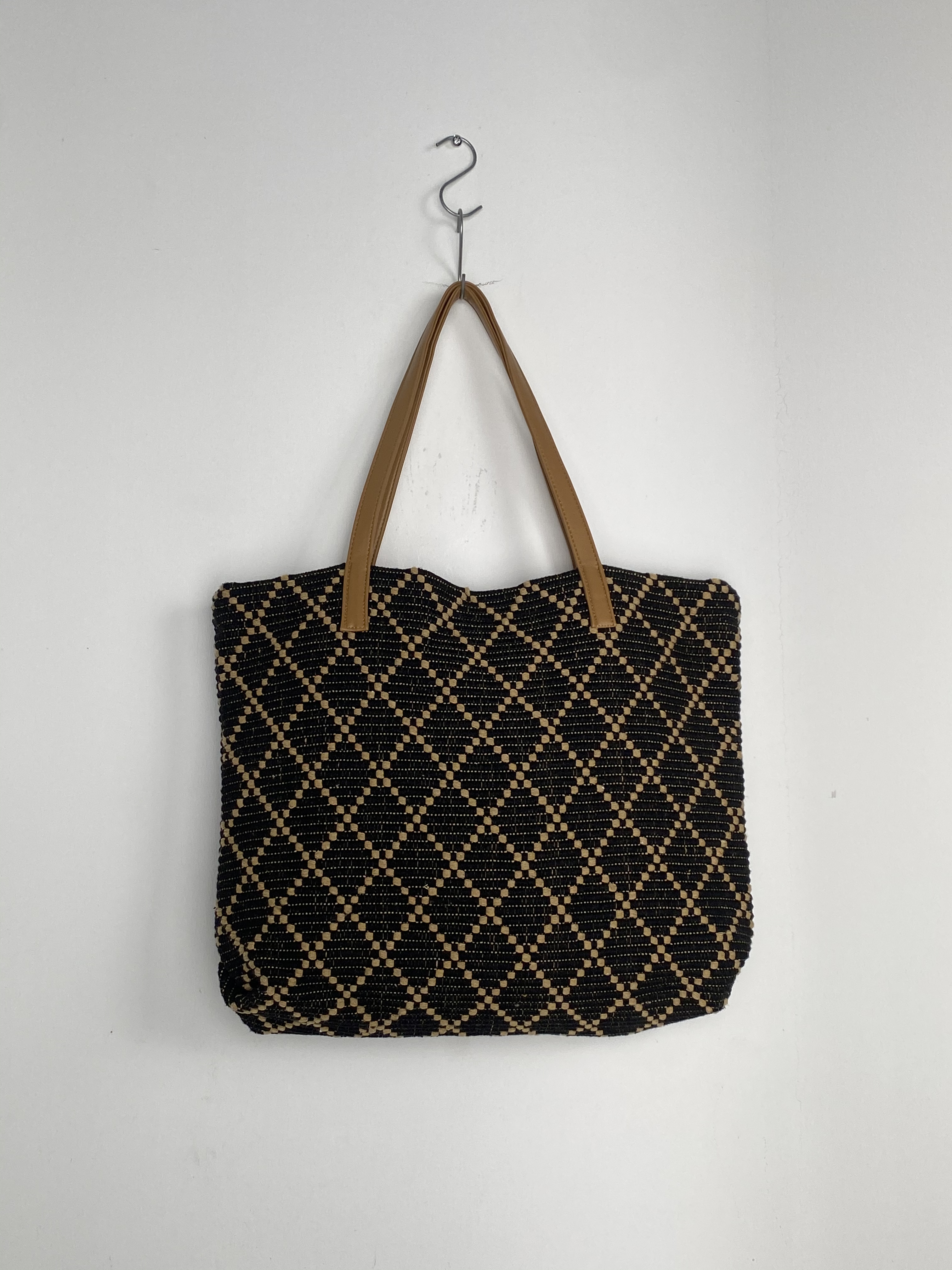 Hand-woven Vintage Linen Crossbody Bag for Sustainable Fashion Enthusiasts