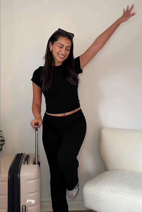 Early Autumn Year's New Women's Wear High End Short Sleeve Fashion Hong Kong Style Retro Chic Two Piece Set