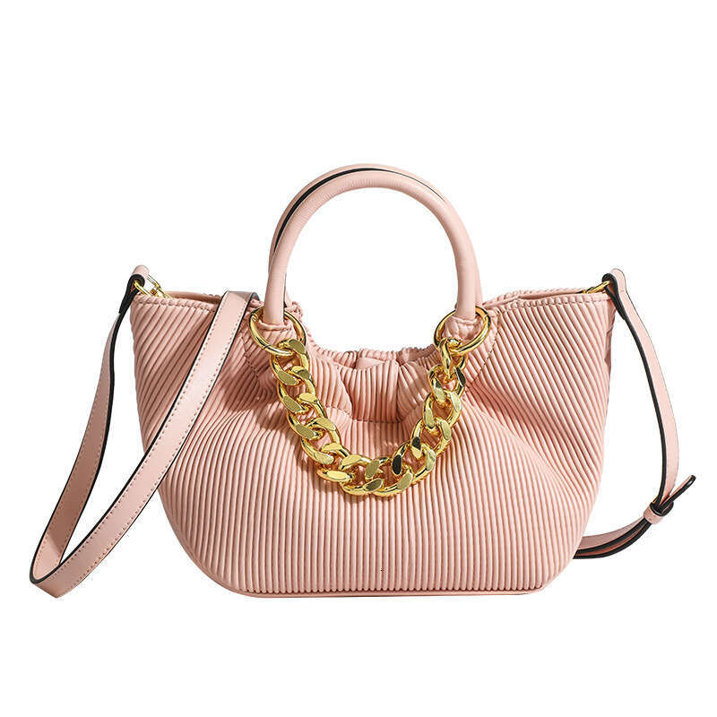 2025S Designer S New Model This Year S Popular In New Cloud Bag For Women With Pleats High End Feeg Crossbody Handbag Handbag
