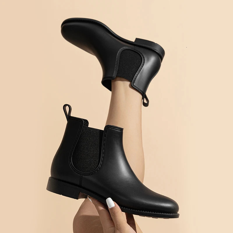 Womens Rain Boots Non-Slip Waterproof Wear-Resistant Short Fashion Boots Spring Fall Adult Ladies Rain Boots 250106