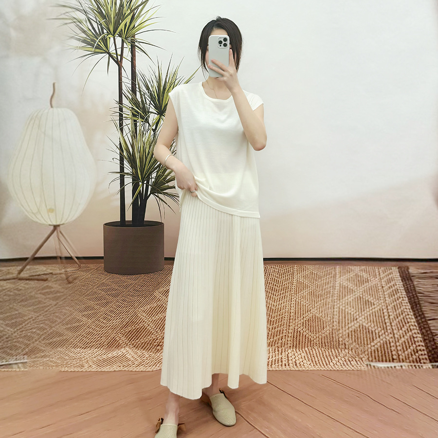 D96117 Pleated skirt, all-match pure wool skirt, Korean version, A-shaped, high waist, hip-covering, slimming knitted skirt