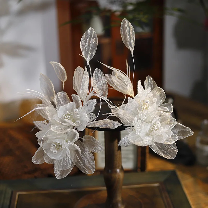 Yarn Flower Feather Bridal Headwear Bubble Petals Hair Clip Wedding Hair Accessories 250107