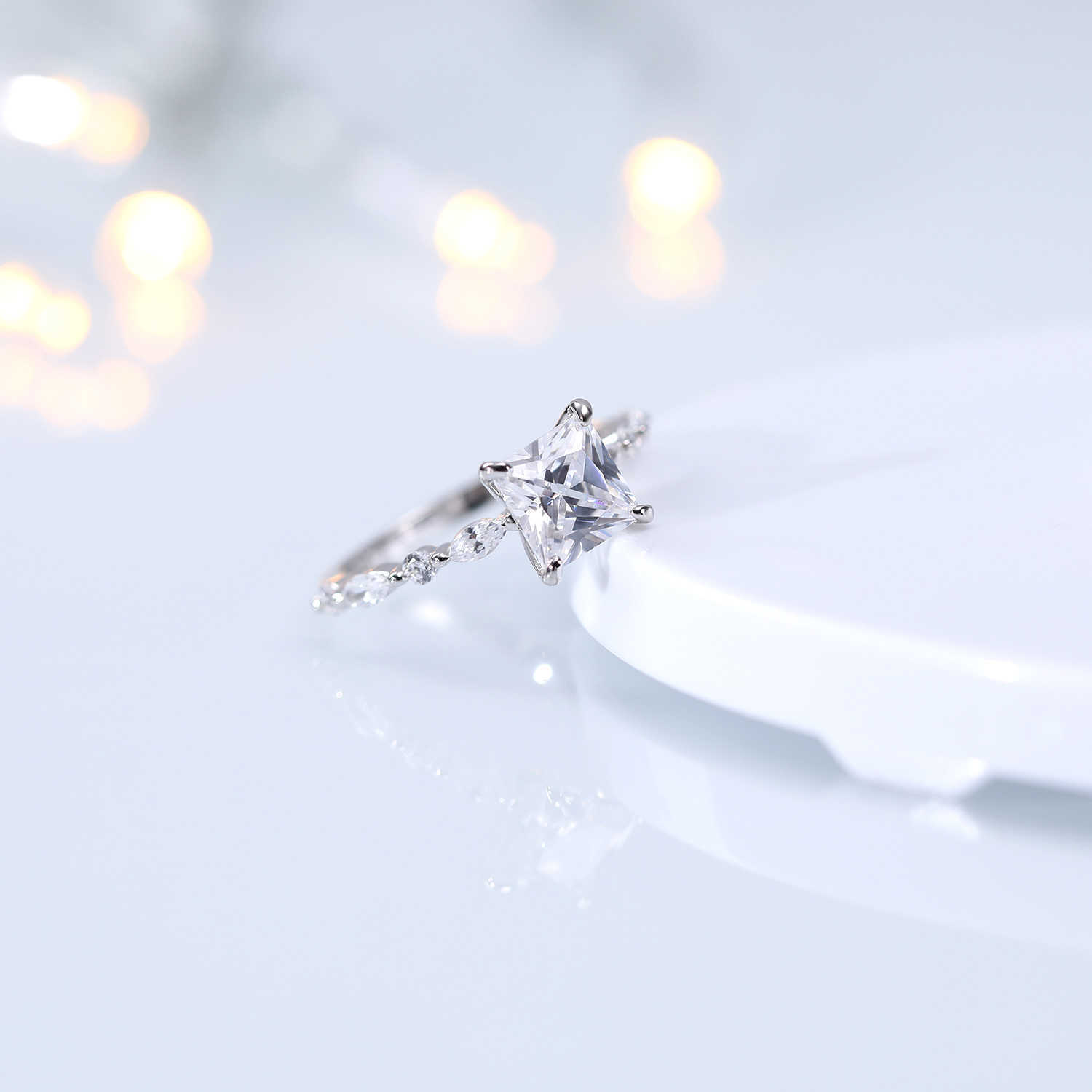 OAHLAN 2ct 925 Sterling Silver Ring Women Princess Cut CZ Ring Cubic Zirconia Wedding Band Anniversary Jewelry